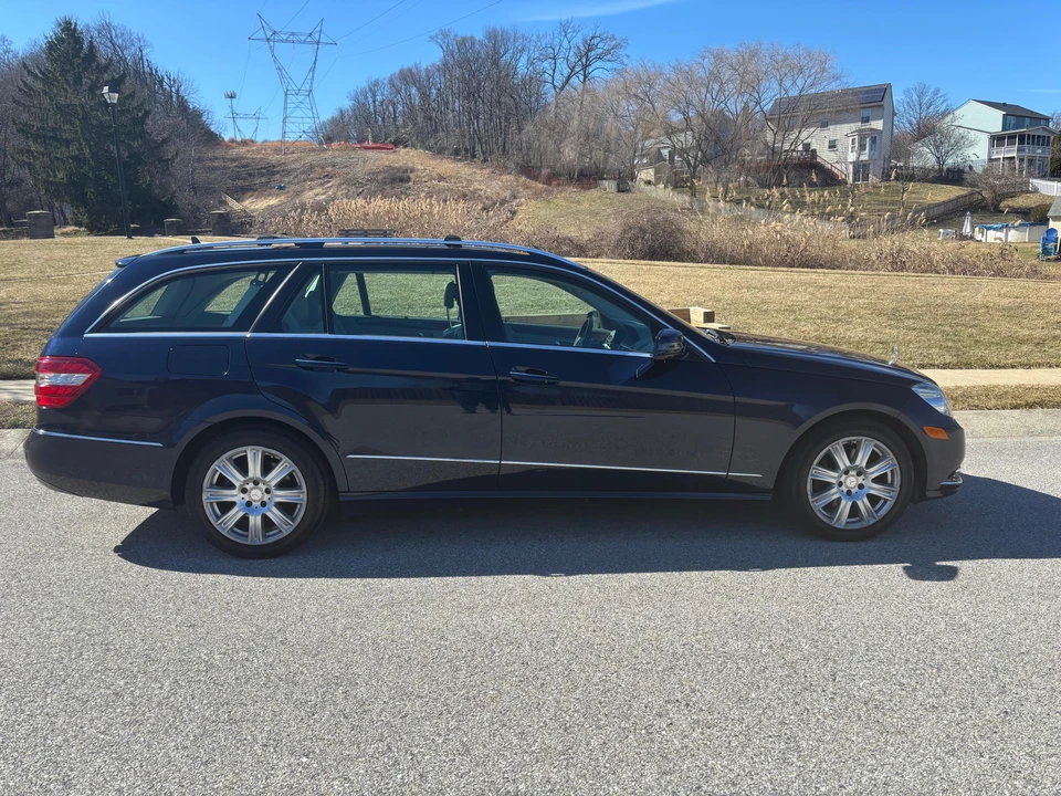 2013 Mercedes-Benz W212 E-Class - Image 10 of 31