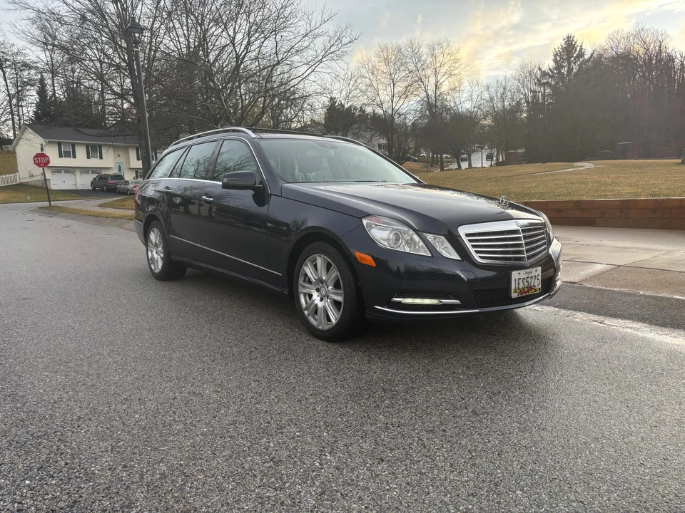 2013 Mercedes-Benz W212 E-Class - Image 12 of 31