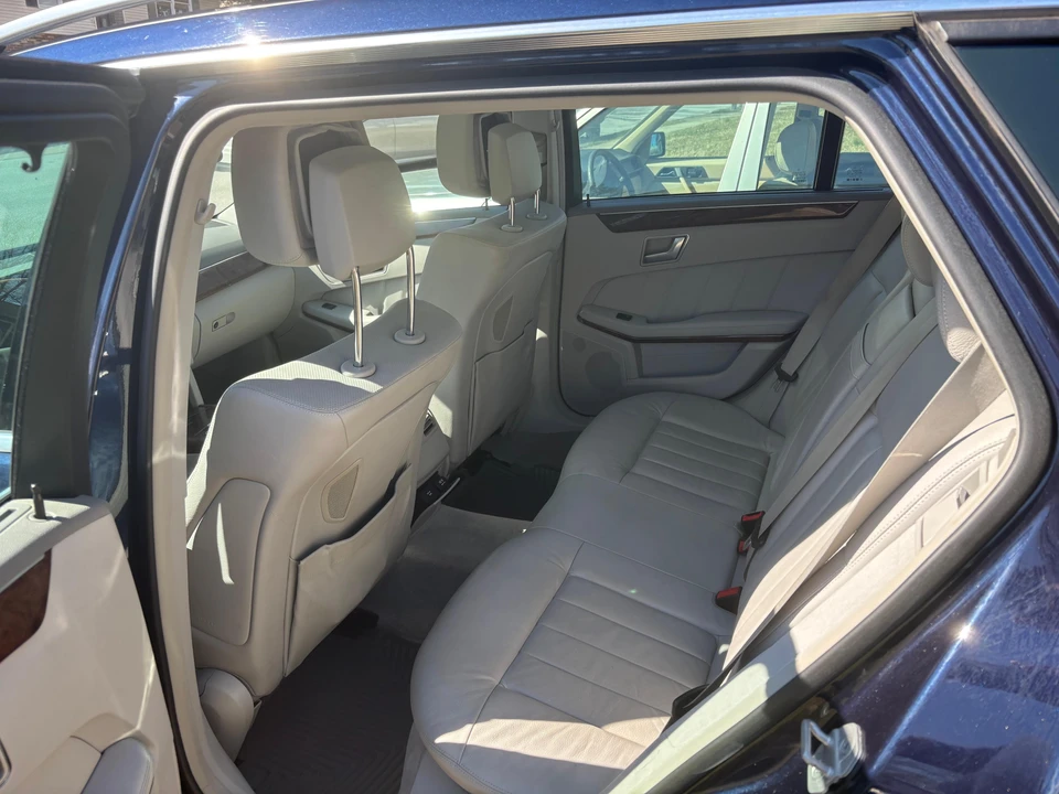 2013 Mercedes-Benz W212 E-Class - Image 30 of 31