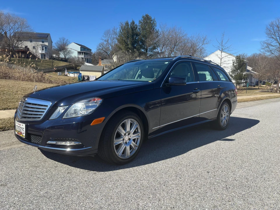 2013 Mercedes-Benz W212 E-Class - Image 6 of 31