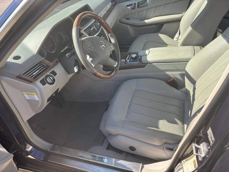 2013 Mercedes-Benz W212 E-Class - Image 26 of 31