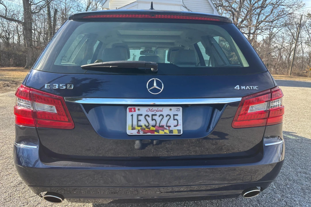 2013 Mercedes-Benz W212 E-Class - Image 5 of 31