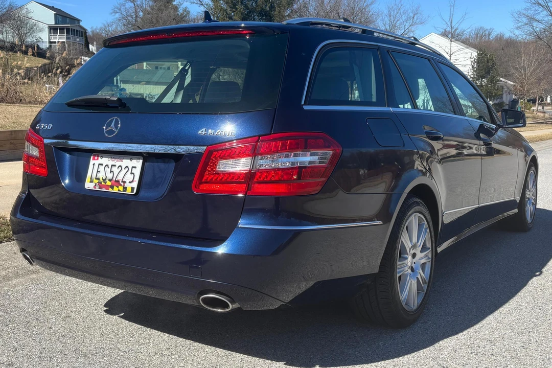 2013 Mercedes-Benz W212 E-Class - Image 4 of 31