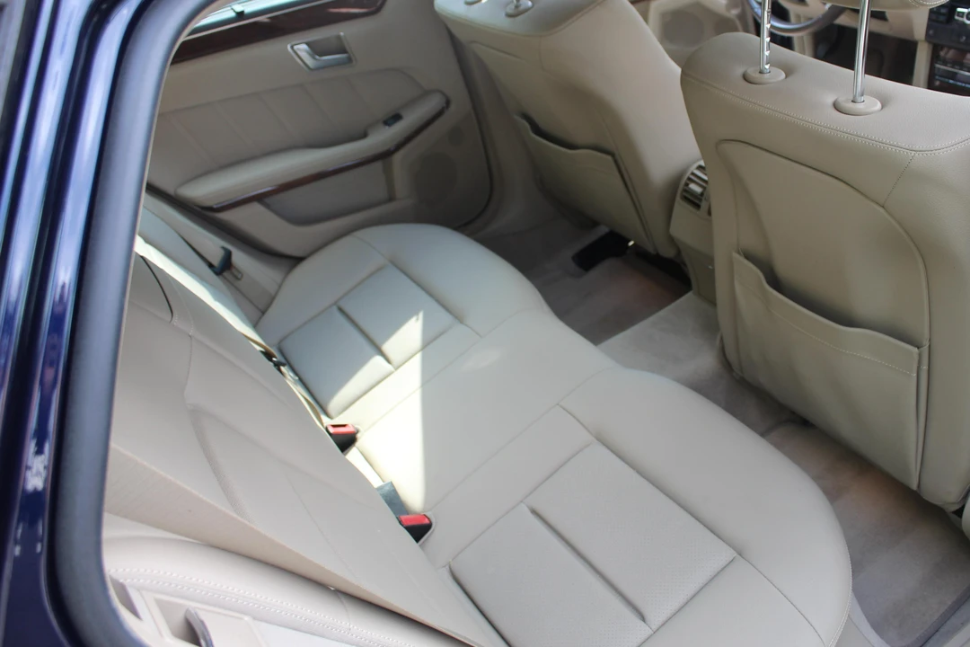2013 Mercedes-Benz W212 E-Class - Image 21 of 31