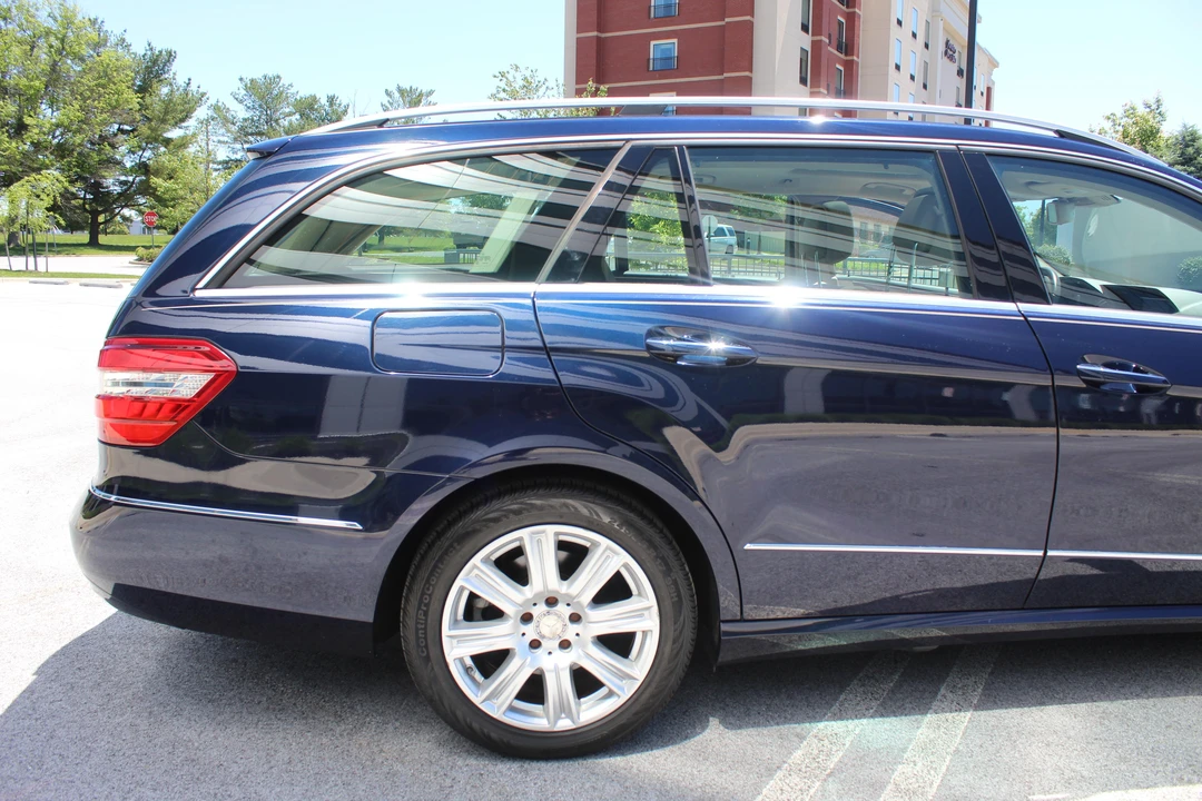 2013 Mercedes-Benz W212 E-Class - Image 12 of 31
