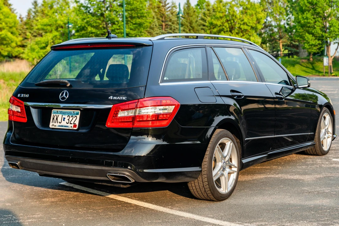 2013 Mercedes-Benz W212 E-Class - Image 4 of 31