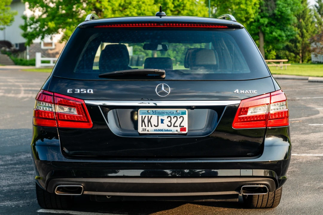 2013 Mercedes-Benz W212 E-Class - Image 5 of 31