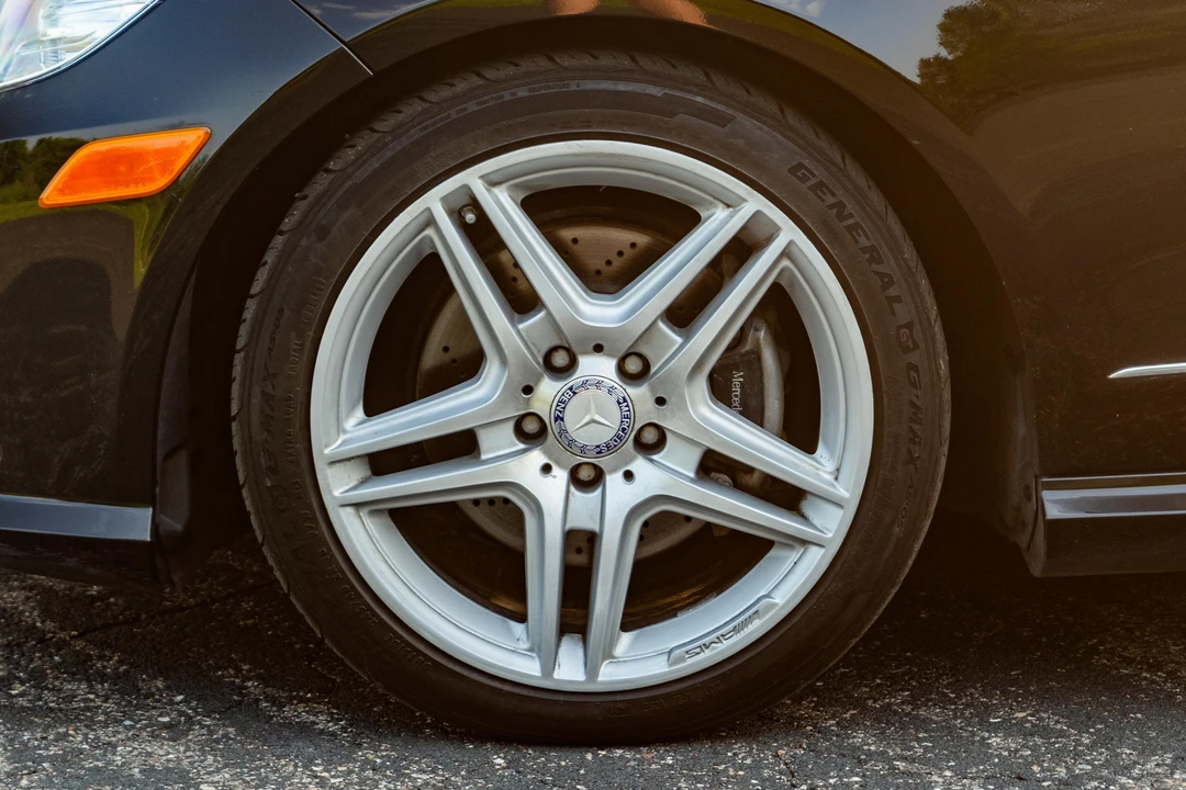 2013 Mercedes-Benz W212 E-Class - Image 16 of 31