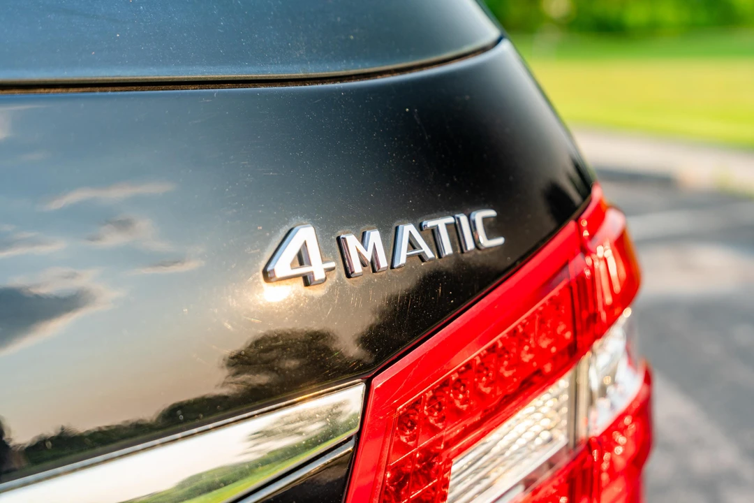 2013 Mercedes-Benz W212 E-Class - Image 14 of 31