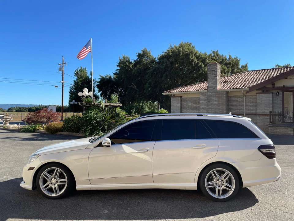 2013 Mercedes-Benz W212 E-Class - Image 10 of 31