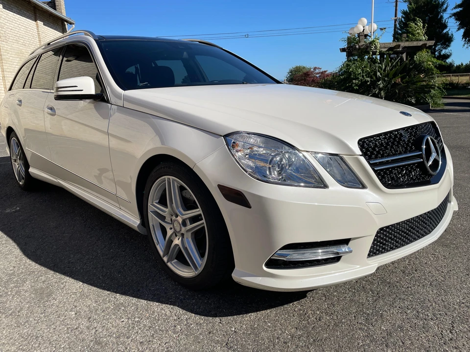 2013 Mercedes-Benz W212 E-Class - Image 16 of 31