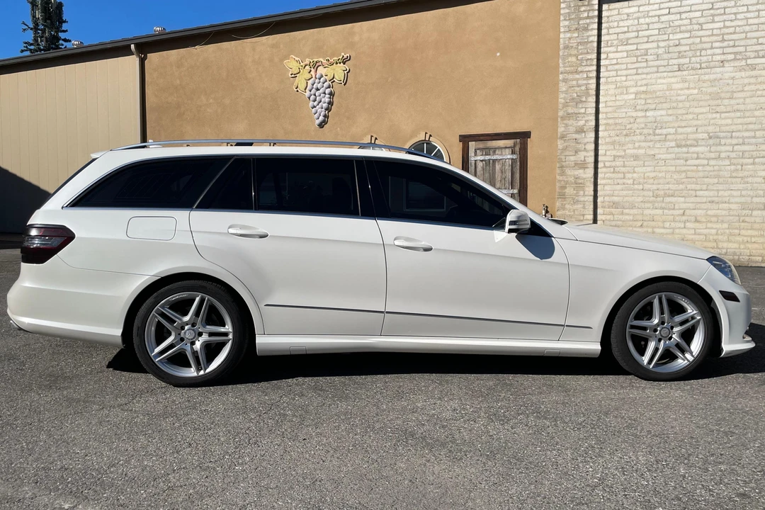 2013 Mercedes-Benz W212 E-Class - Image 3 of 31