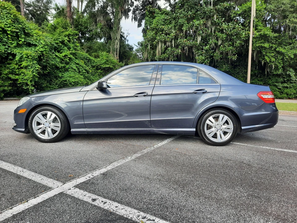 2013 Mercedes-Benz W212 E-Class - Image 25 of 31