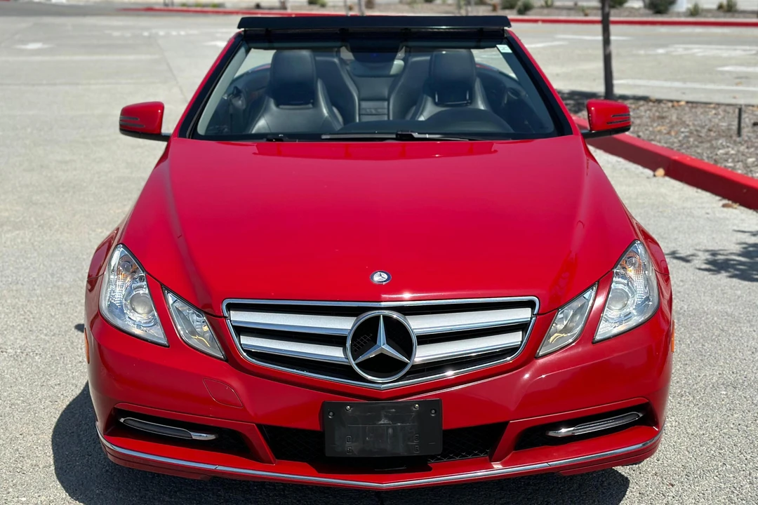 2013 Mercedes-Benz C207/A207 E-Class Coupe & Convertible - Image 2 of 31
