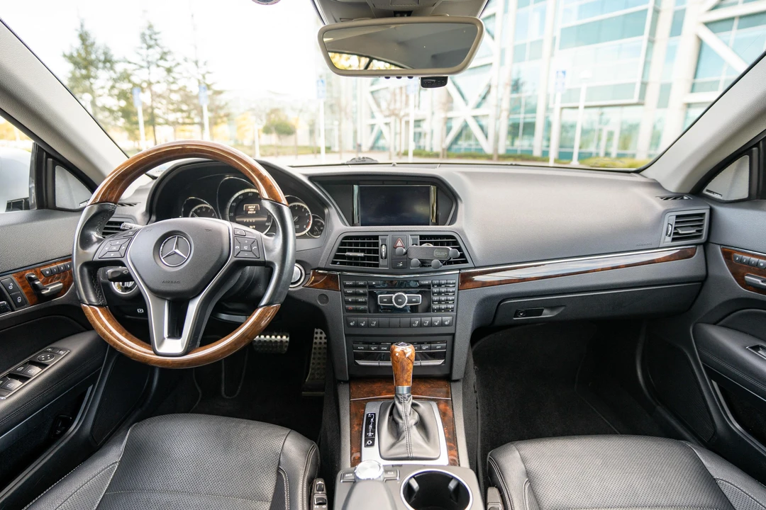 2013 Mercedes-Benz C207/A207 E-Class Coupe & Convertible - Image 22 of 31