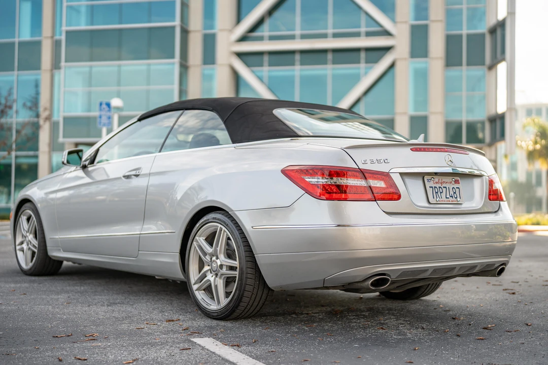 2013 Mercedes-Benz C207/A207 E-Class Coupe & Convertible - Image 9 of 31