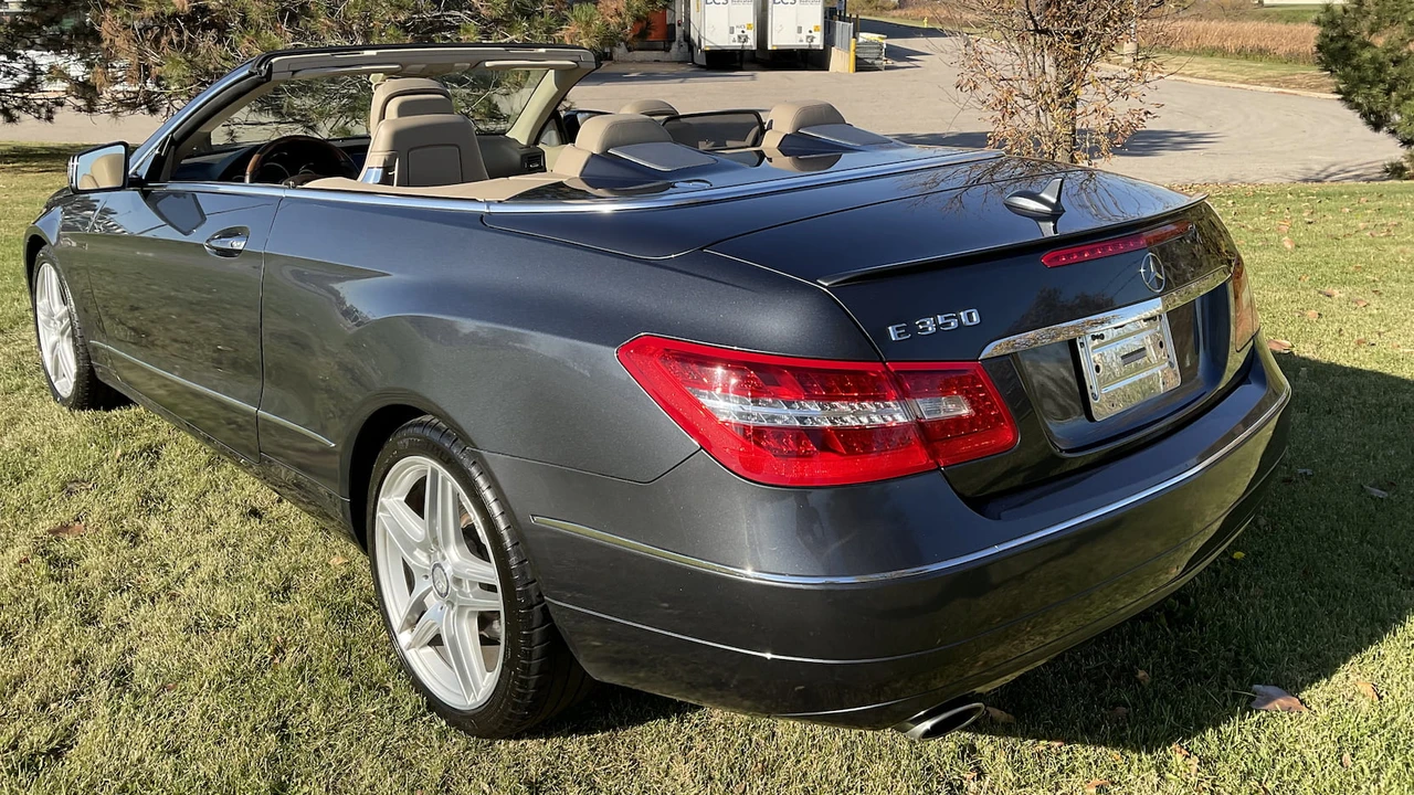 2013 Mercedes-Benz C207/A207 E-Class Coupe & Convertible - Image 3 of 16