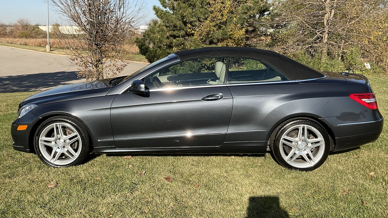 2013 Mercedes-Benz C207/A207 E-Class Coupe & Convertible - Image 15 of 16