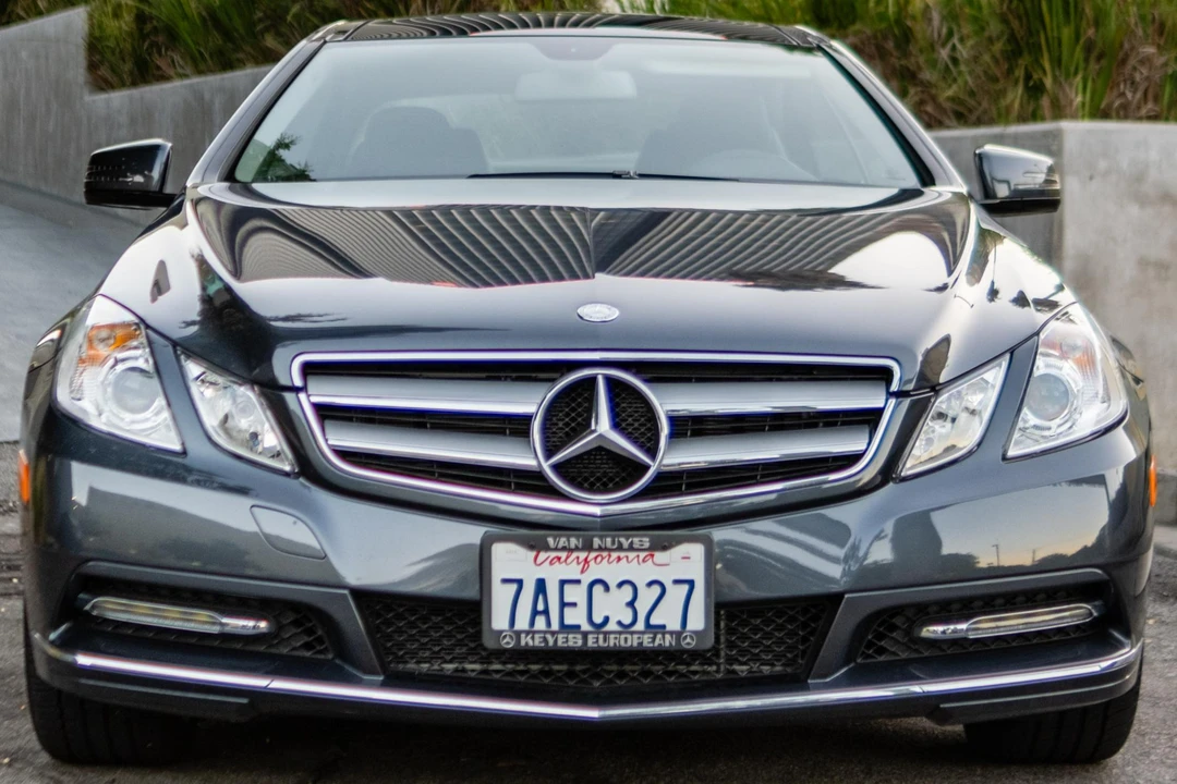 2013 Mercedes-Benz C207/A207 E-Class Coupe & Convertible - Image 2 of 31