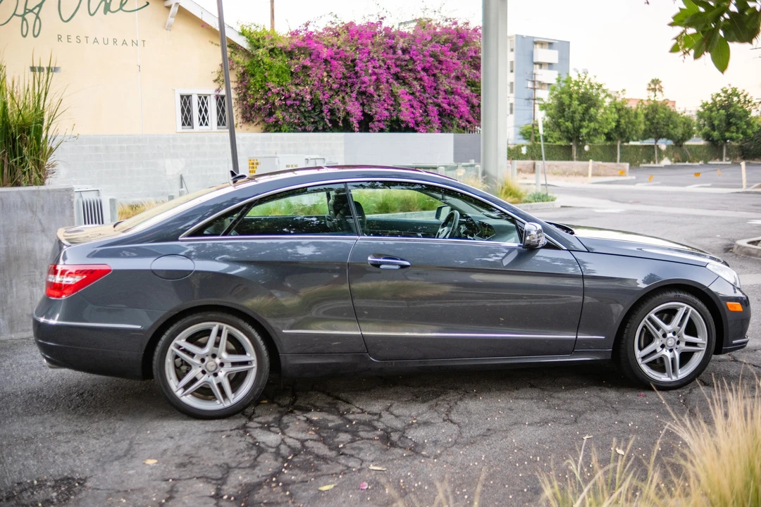 2013 Mercedes-Benz C207/A207 E-Class Coupe & Convertible - Image 14 of 31