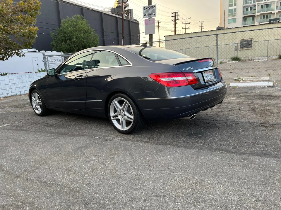 2013 Mercedes-Benz C207/A207 E-Class Coupe & Convertible - Image 11 of 31