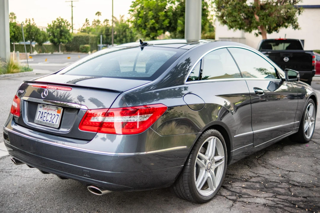 2013 Mercedes-Benz C207/A207 E-Class Coupe & Convertible - Image 4 of 31