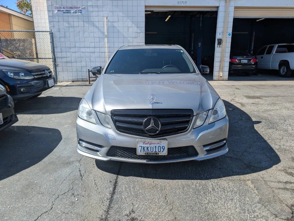 2013 Mercedes-Benz W212 E-Class - Image 2 of 12