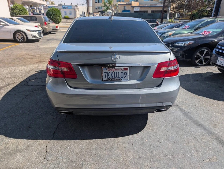 2013 Mercedes-Benz W212 E-Class - Image 5 of 12