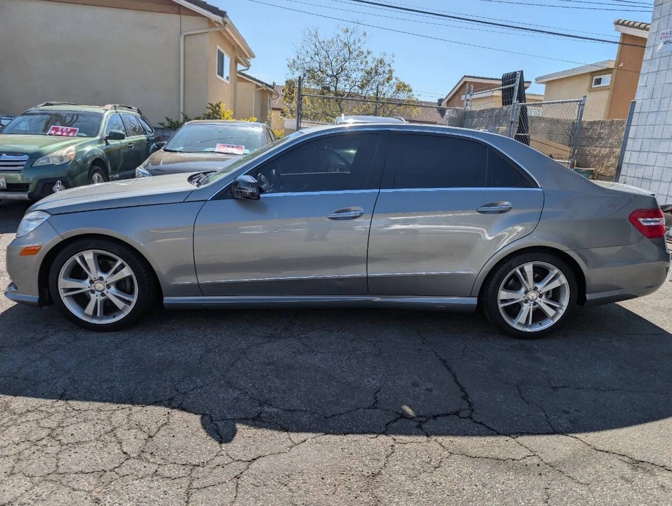 2013 Mercedes-Benz W212 E-Class - Image 3 of 12