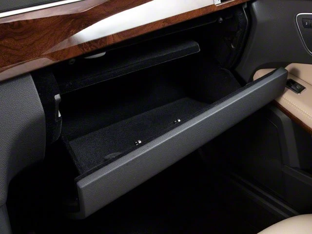 2013 Mercedes-Benz W212 E-Class - Image 15 of 17