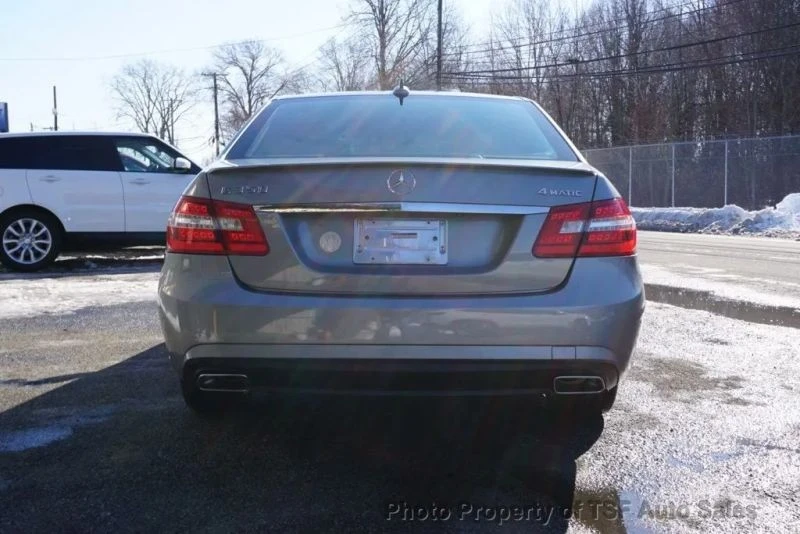 2013 Mercedes-Benz W212 E-Class - Image 6 of 12