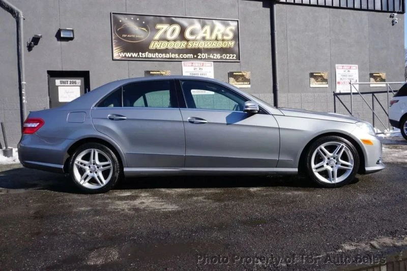 2013 Mercedes-Benz W212 E-Class - Image 8 of 12