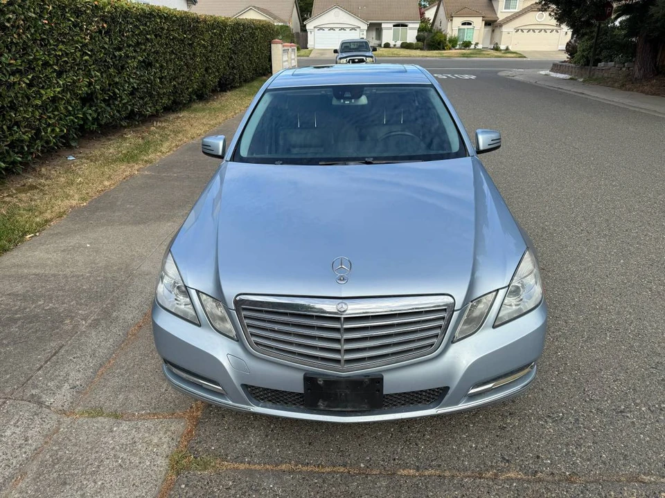 2013 Mercedes-Benz W212 E-Class - Image 6 of 11