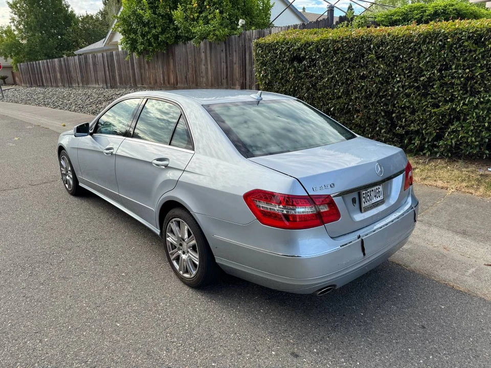 2013 Mercedes-Benz W212 E-Class - Image 3 of 11