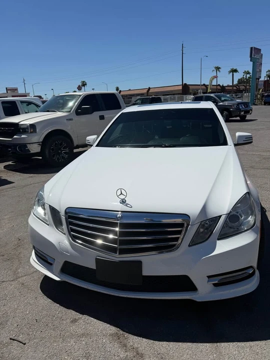 2013 Mercedes-Benz W212 E-Class - Image 2 of 8
