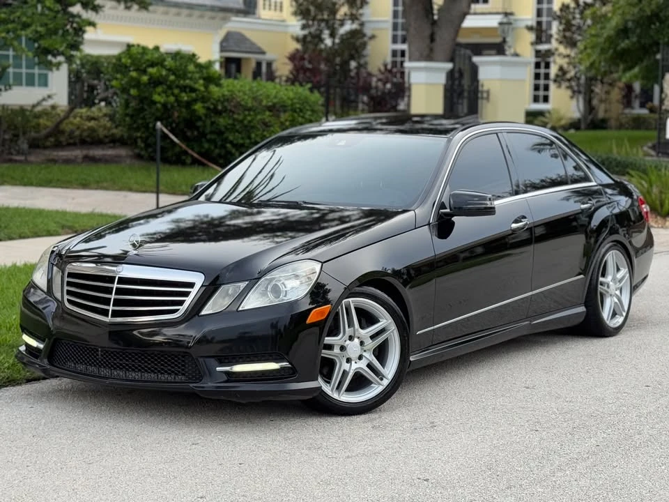 2013 Mercedes-Benz W212 E-Class - Image 8 of 20