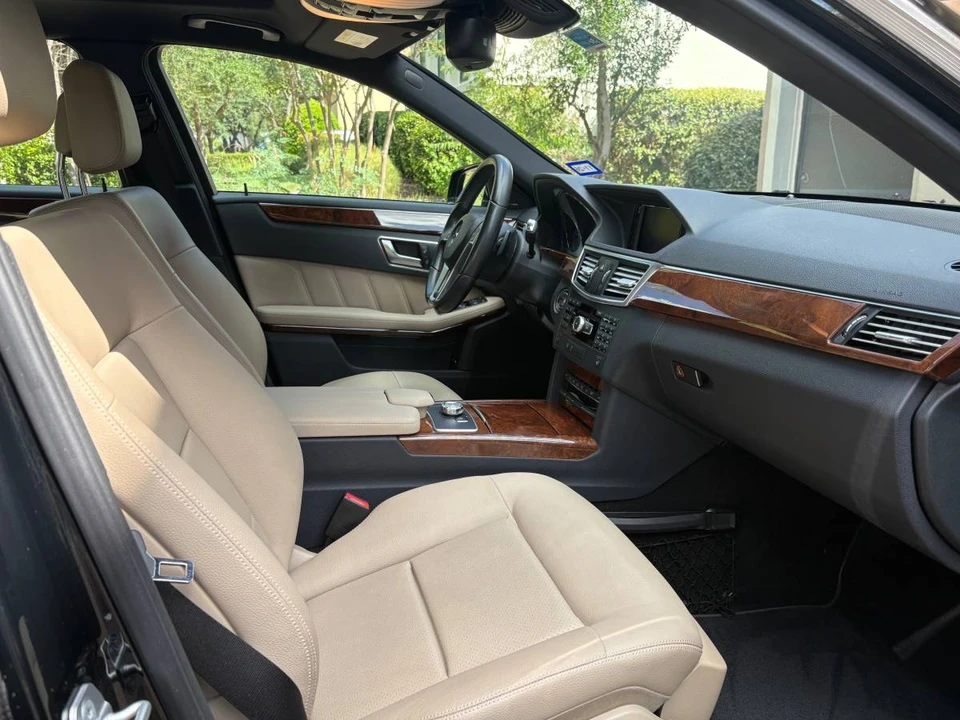 2013 Mercedes-Benz W212 E-Class - Image 3 of 18