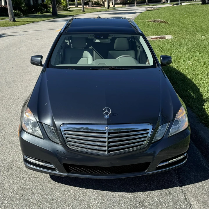 2013 Mercedes-Benz W212 E-Class - Image 4 of 12