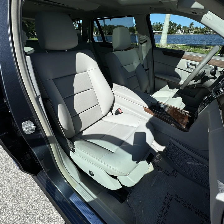 2013 Mercedes-Benz W212 E-Class - Image 17 of 21