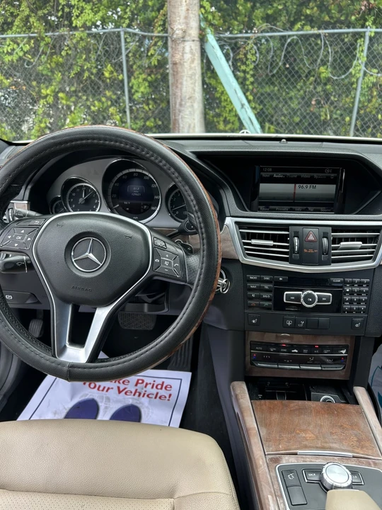 2013 Mercedes-Benz W212 E-Class - Image 4 of 5