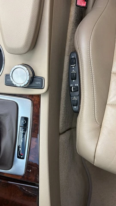 2013 Mercedes-Benz W212 E-Class - Image 18 of 20