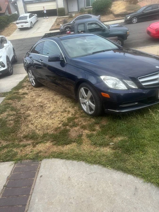2013 Mercedes-Benz C207/A207 E-Class Coupe & Convertible - Image 2 of 4