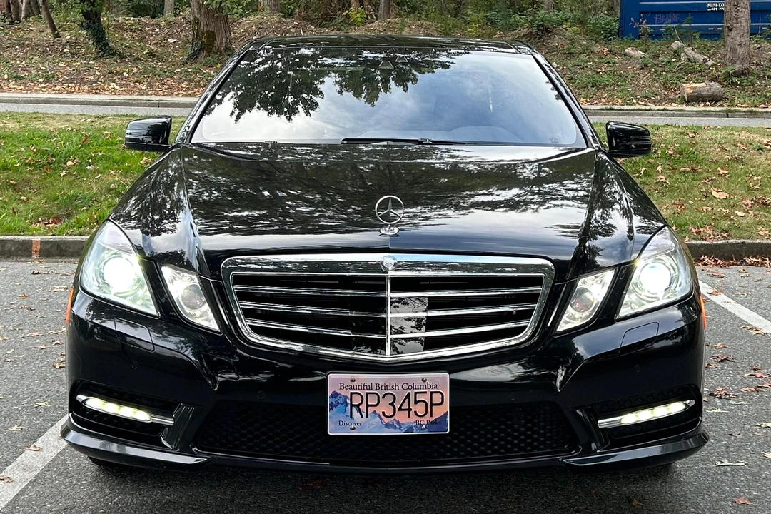 2013 Mercedes-Benz W212 E-Class - Image 2 of 31