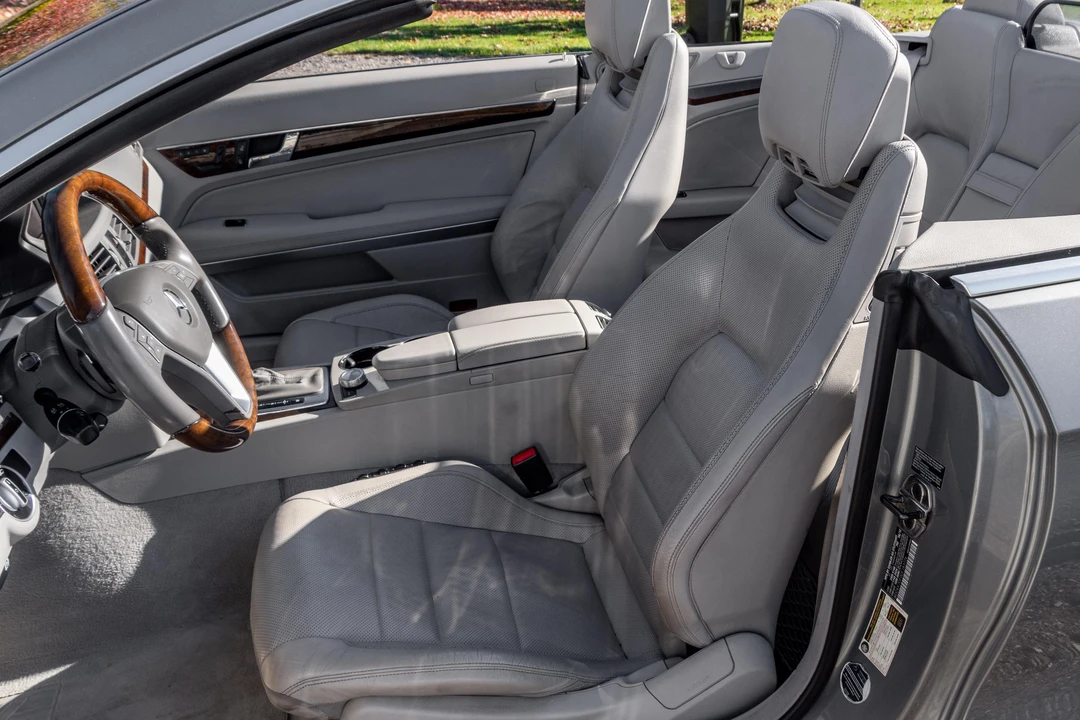 2013 Mercedes-Benz C207/A207 E-Class Coupe & Convertible - Image 28 of 31