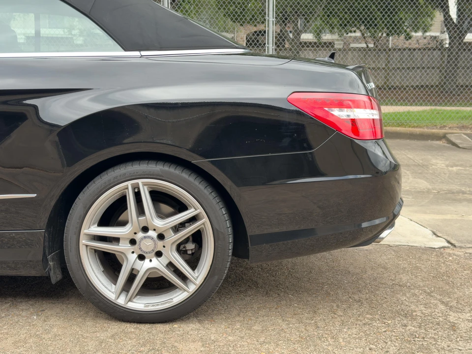 2013 Mercedes-Benz C207/A207 E-Class Coupe & Convertible - Image 20 of 31