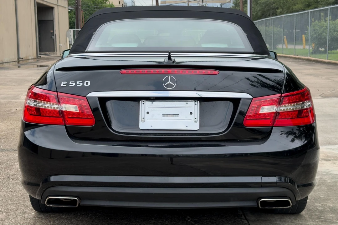 2013 Mercedes-Benz C207/A207 E-Class Coupe & Convertible - Image 5 of 31