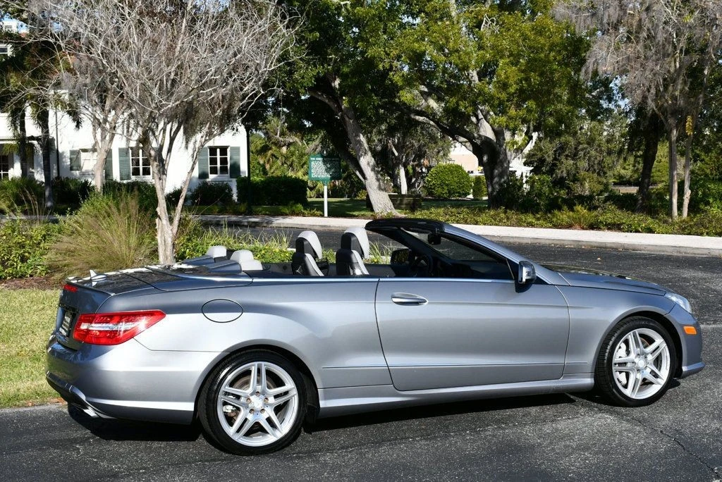 2013 Mercedes-Benz C207/A207 E-Class Coupe & Convertible - Image 9 of 12