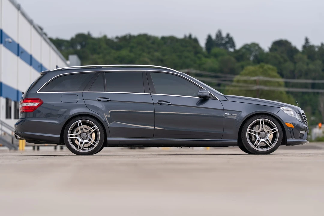 2013 Mercedes-Benz W212 E 63 AMG - Image 27 of 31