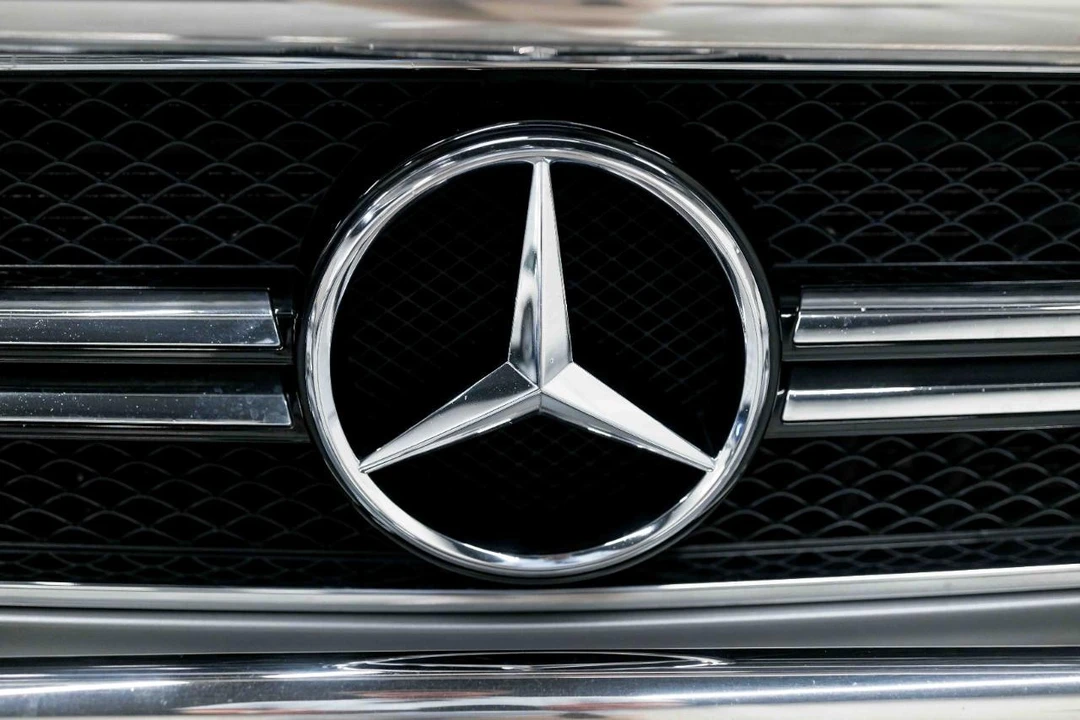 2013 Mercedes-Benz W463 G 36 & G 55 & G 63 & G 65 AMG 1st Gen - Image 16 of 31