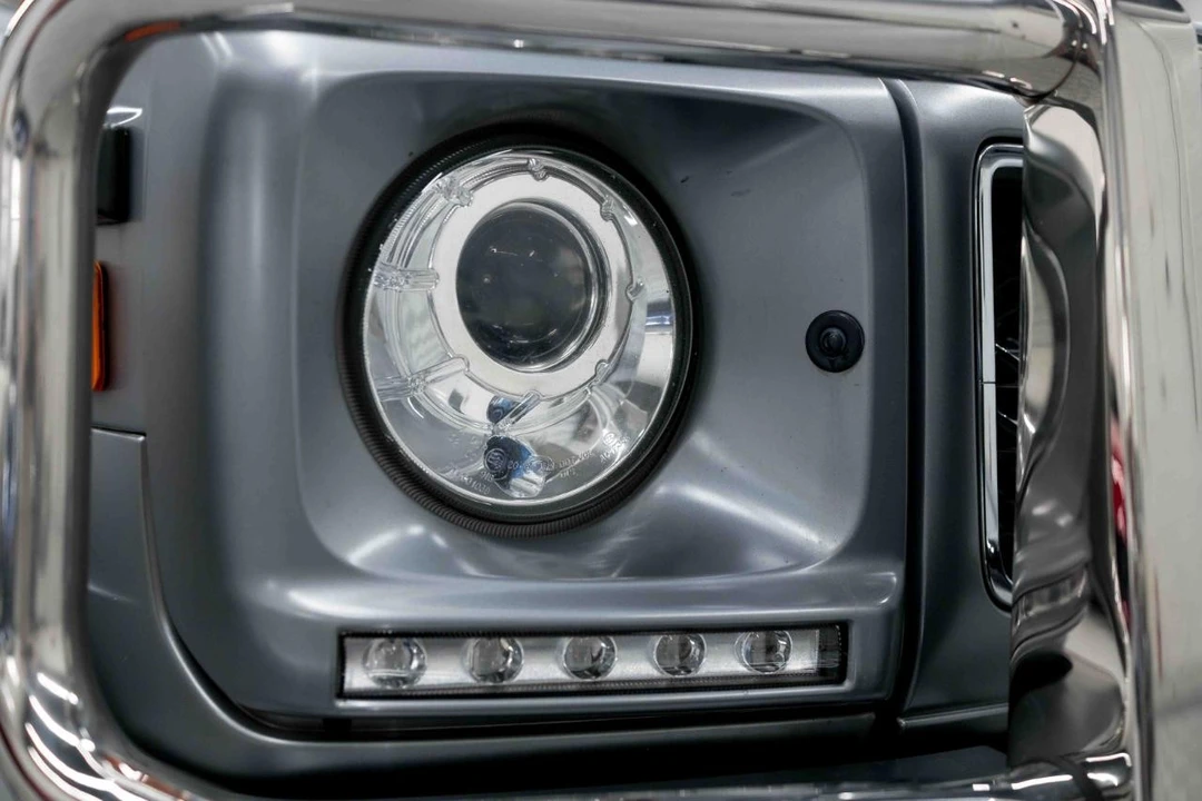 2013 Mercedes-Benz W463 G 36 & G 55 & G 63 & G 65 AMG 1st Gen - Image 12 of 31
